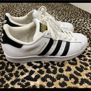 Adidas Superstar- Black and White